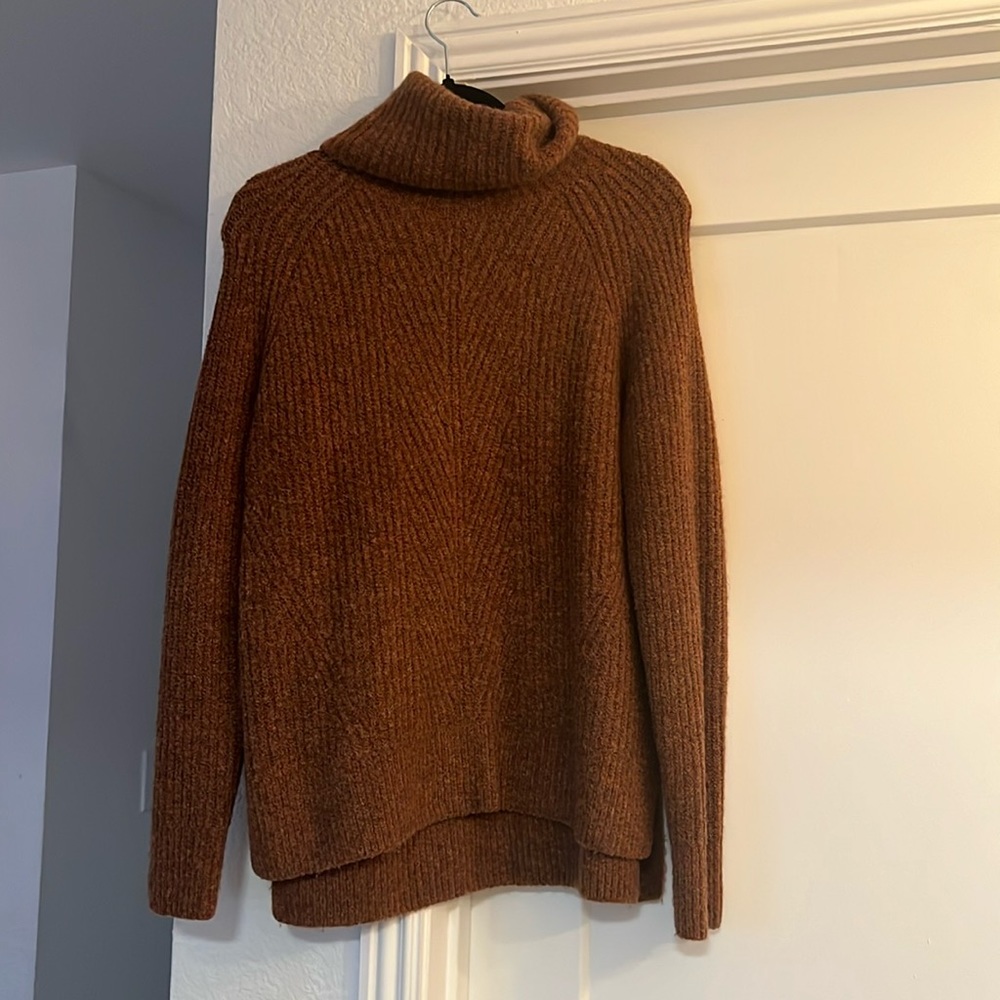 Madewell turtleneck sweater